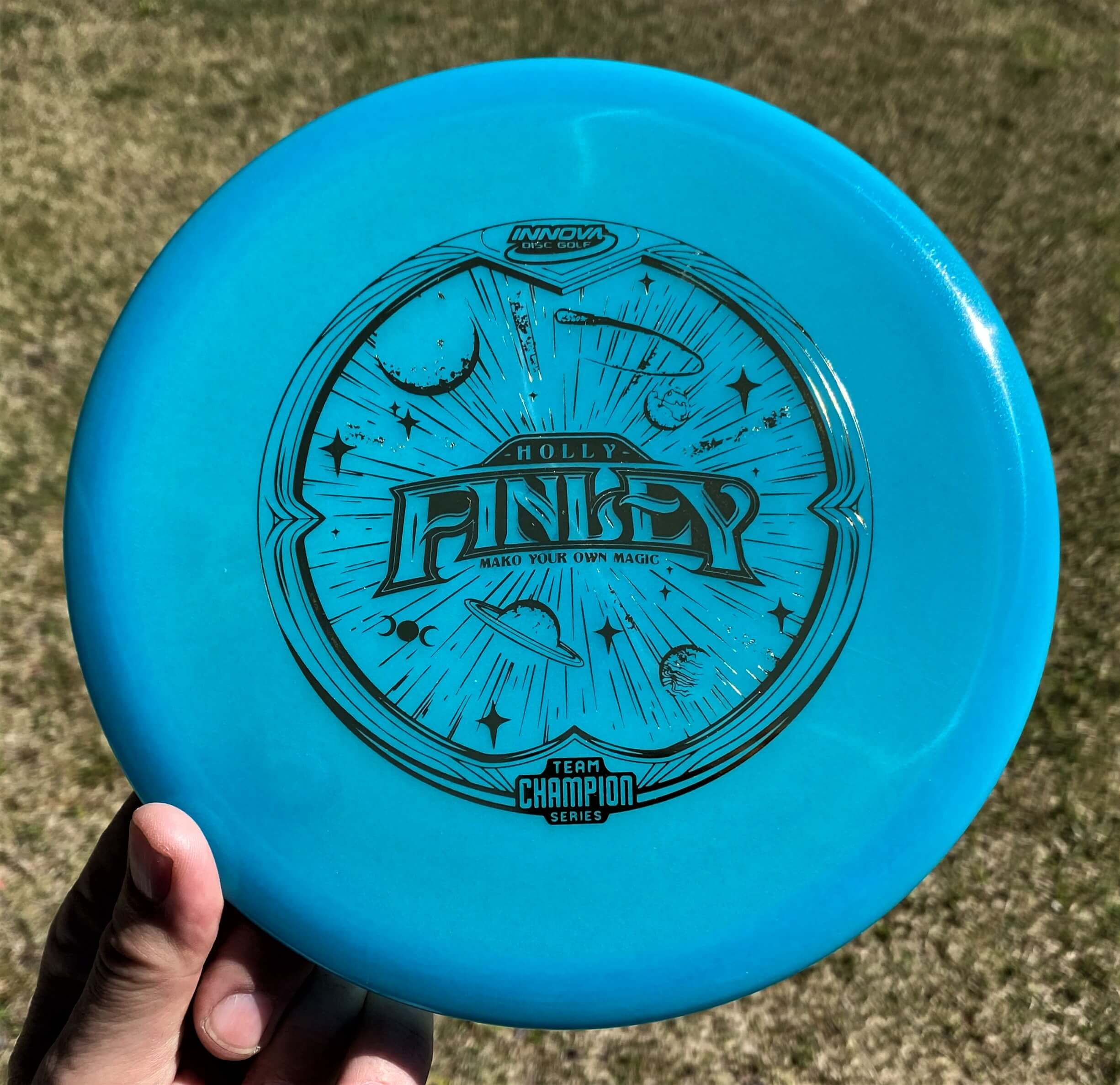 Holly Finley Tour Series -- Champion Color Glow Mako3 -- 167 grams (3422)