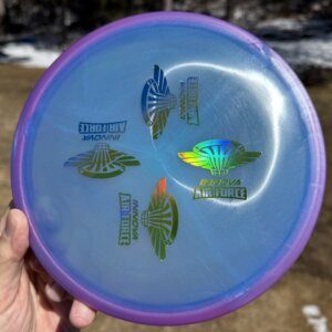 Halo Champion STINGRAY w/4 Innova Air Force stamps -- 177 grams (6957)